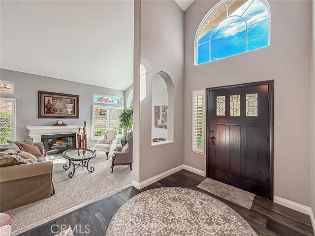 2527 Peachwood, Westlake Village, CA 91361