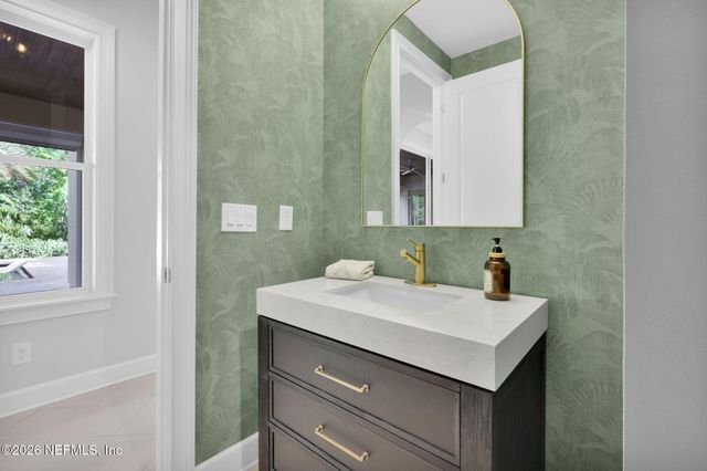 192 LEGACY CROSSING Drive, Ponte Vedra, FL 32081