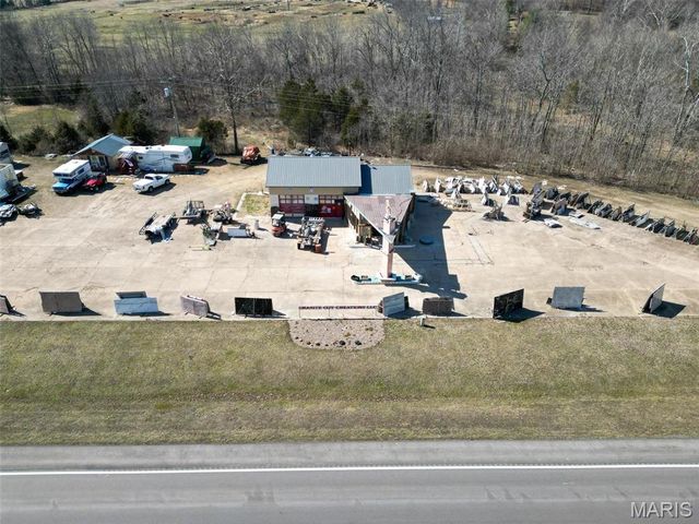 8680 Hwy 67 S, Fredericktown, MO 63645