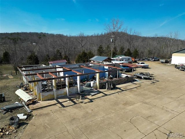 8680 Hwy 67 S, Fredericktown, MO 63645