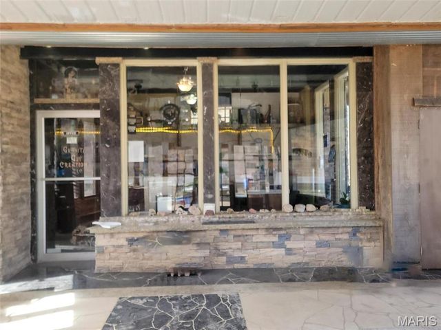 8680 Hwy 67 S, Fredericktown, MO 63645