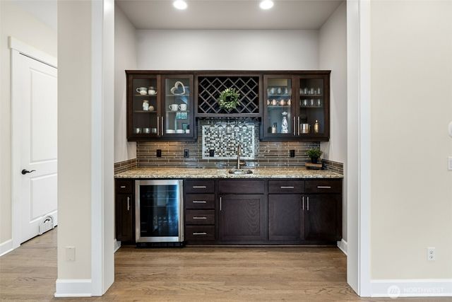 6105 63rd Avenue Ct NW, Gig Harbor, WA 98335