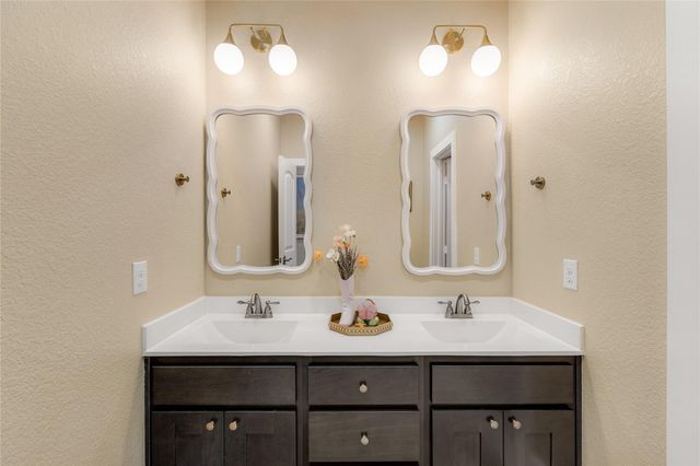 183 Pistachio CV, Driftwood, TX 78619