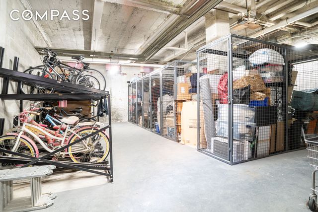 30 Bogardus Pl Apt 2C, New York City, NY 10040