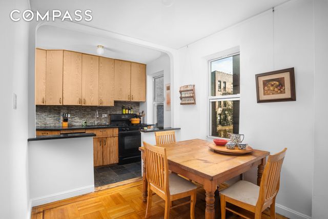 30 Bogardus Pl Apt 2C, New York City, NY 10040