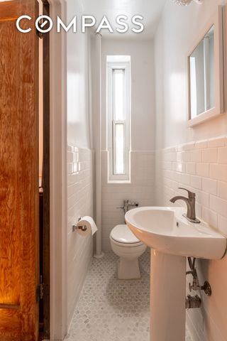 30 Bogardus Pl Apt 2C, New York City, NY 10040