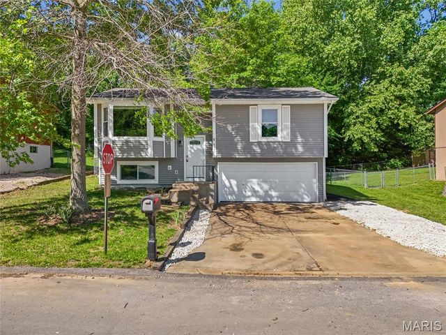 829 Country Haven Drive, Imperial, MO 63052