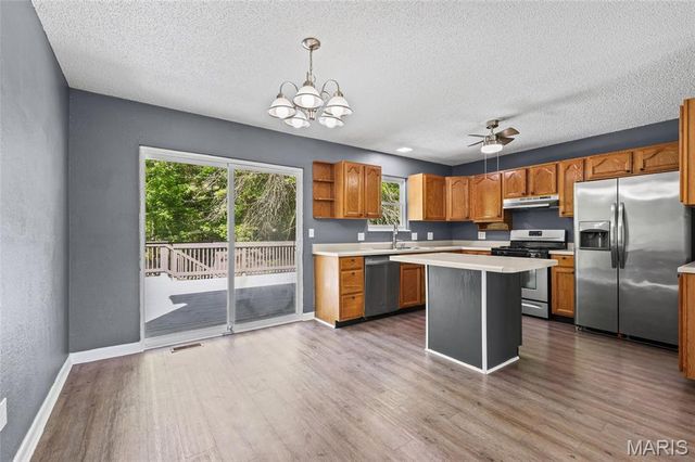 829 Country Haven Drive, Imperial, MO 63052