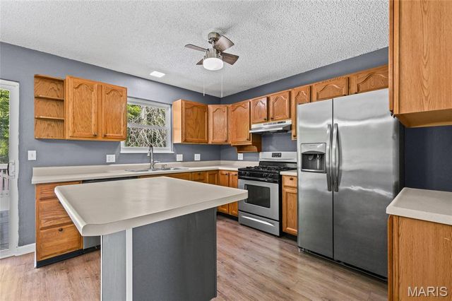 829 Country Haven Drive, Imperial, MO 63052
