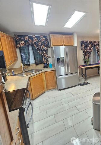 13201 Pacific Highway, Long Beach, WA 98631