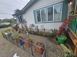 13201 Pacific Highway, Long Beach, WA 98631