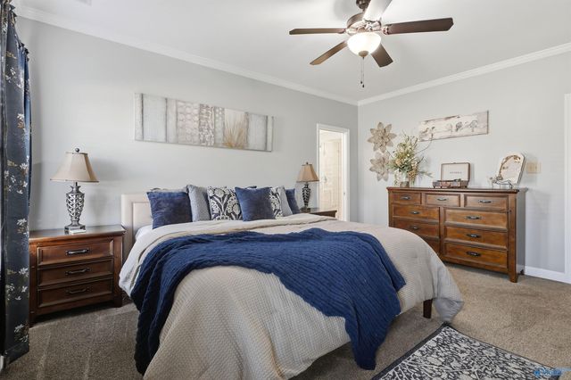 3706 Hatfield Cove SW, Decatur, AL 35603