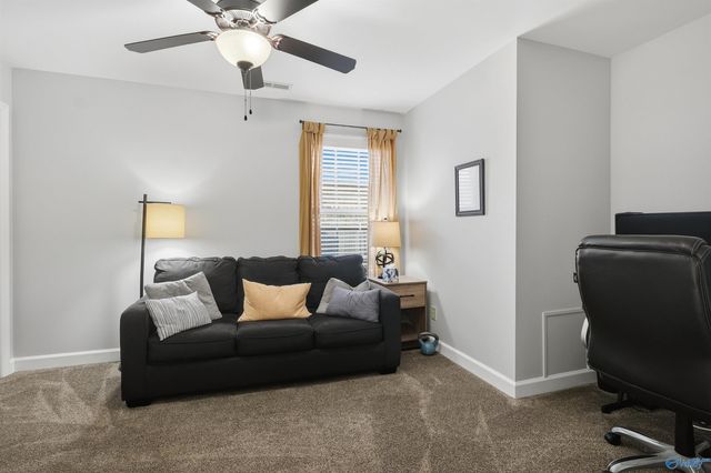 3706 Hatfield Cove SW, Decatur, AL 35603
