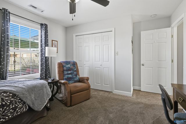 3706 Hatfield Cove SW, Decatur, AL 35603