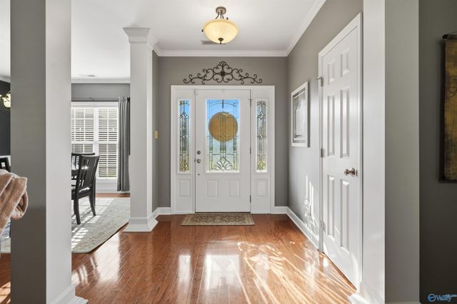 3706 Hatfield Cove SW, Decatur, AL 35603