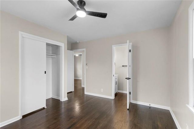 17301 E Cheyenne Drive, Independence, MO 64056