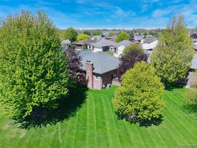 15774 Montego Bay Court, Clinton Township, MI 48035