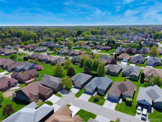 15774 Montego Bay Court, Clinton Township, MI 48035