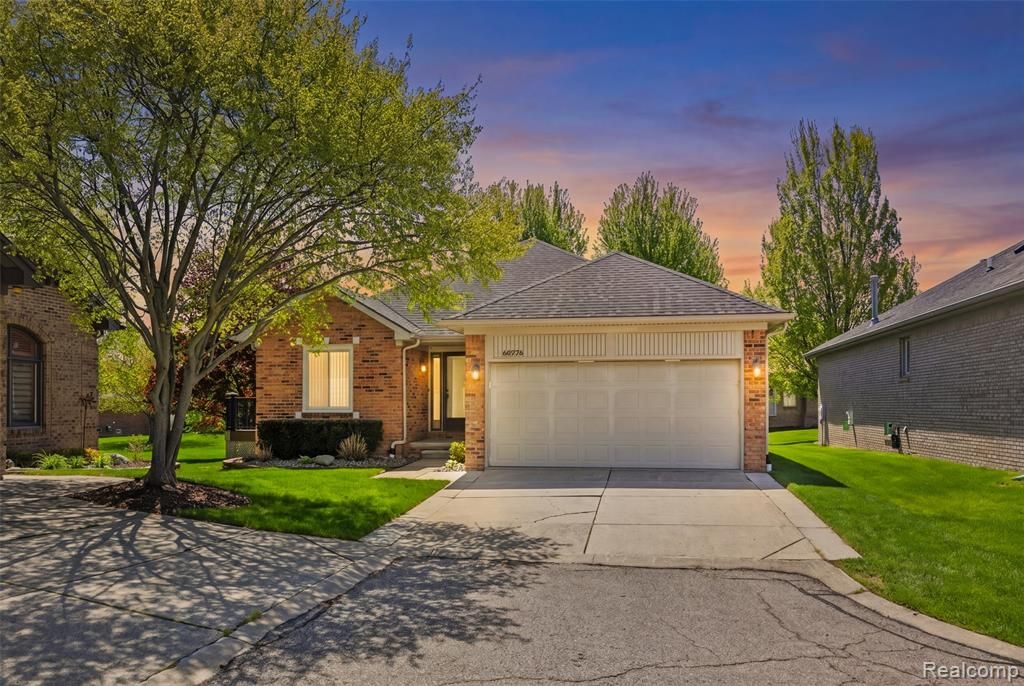 15774 Montego Bay Court, Clinton Township, MI 48035