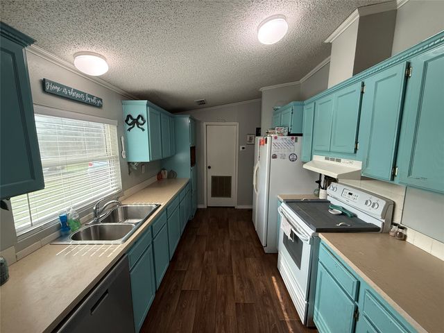 13658 Woodridge, Eustace, TX 75124
