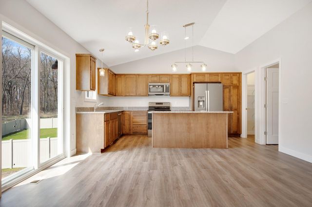 873 Sutherland Street, Somerset, WI 54025