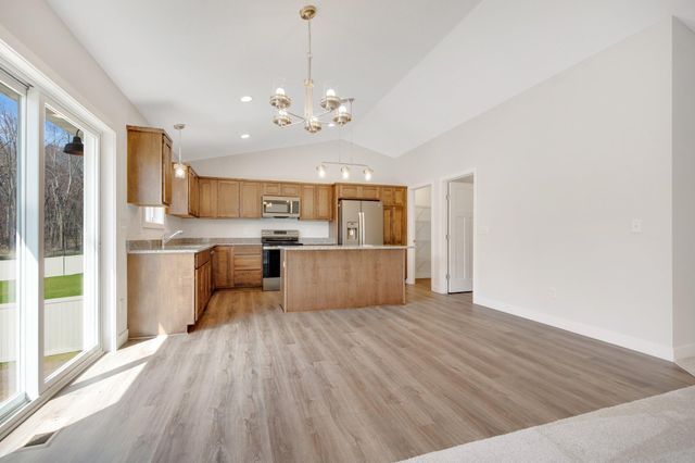 873 Sutherland Street, Somerset, WI 54025
