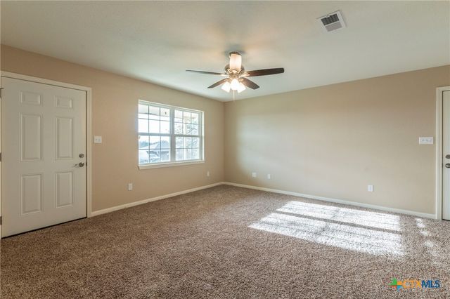 1013 Cherokee Trail, Kempner, TX 76539