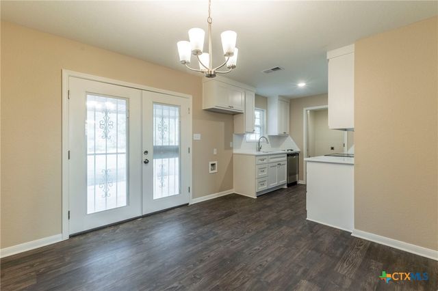1013 Cherokee Trail, Kempner, TX 76539