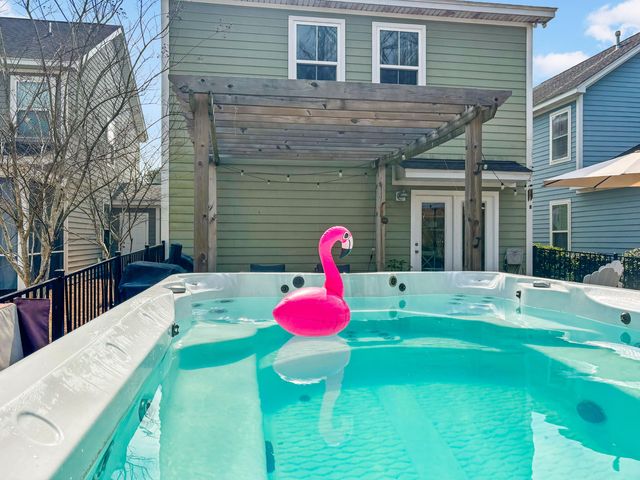 136 Fulmar Place, Charleston, SC 29414