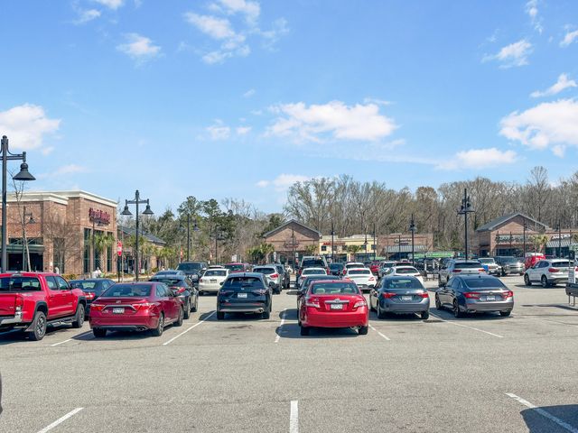 136 Fulmar Place, Charleston, SC 29414