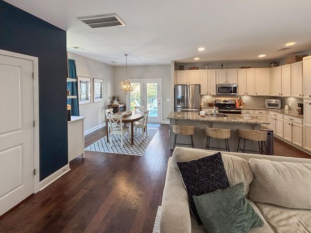 136 Fulmar Place, Charleston, SC 29414