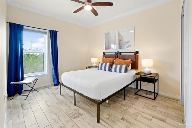 6587 Carlinga Dr, Pensacola, FL 32507