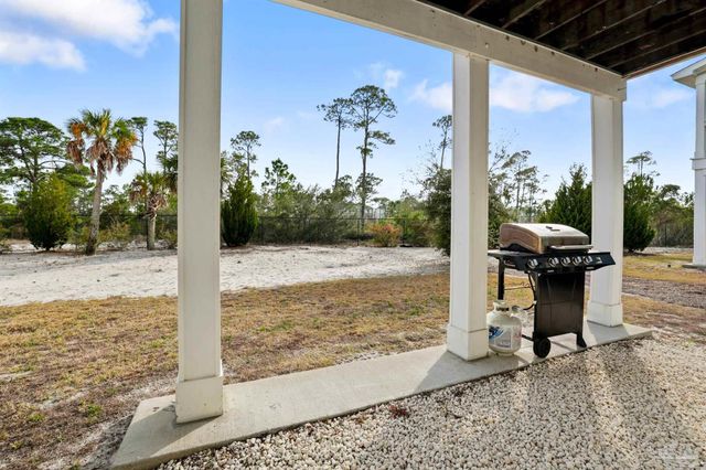 6587 Carlinga Dr, Pensacola, FL 32507