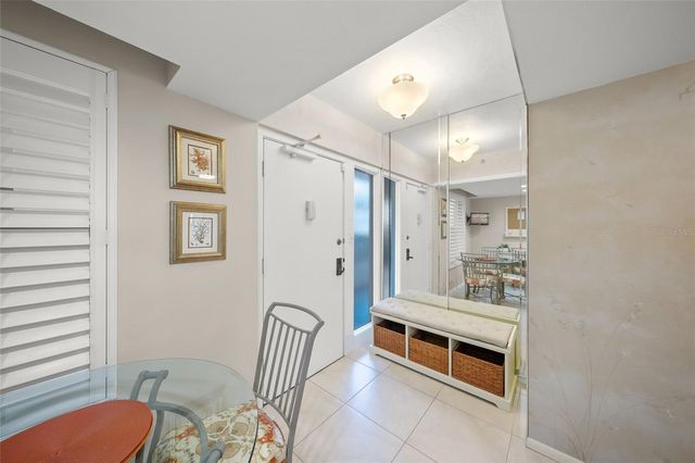 5740 MIDNIGHT PASS ROAD 104F, Sarasota, FL 34242