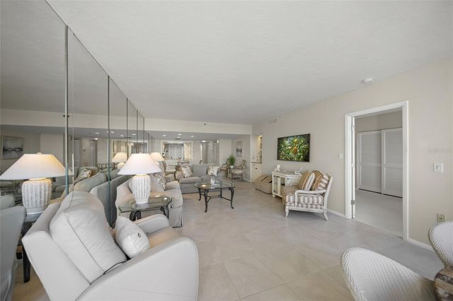 5740 MIDNIGHT PASS ROAD 104F, Sarasota, FL 34242
