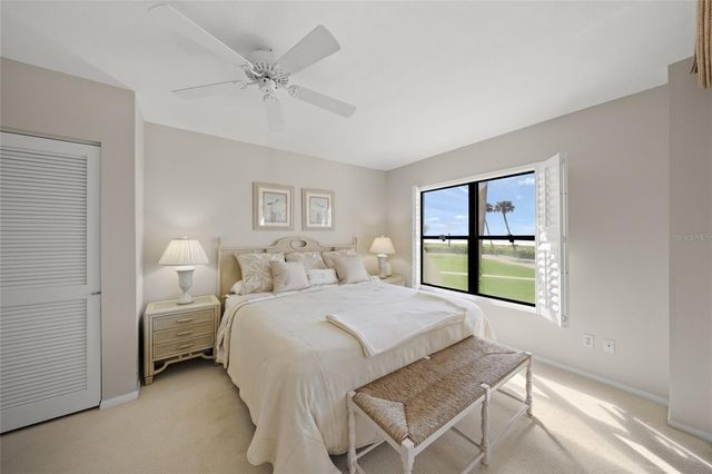 5740 MIDNIGHT PASS ROAD 104F, Sarasota, FL 34242