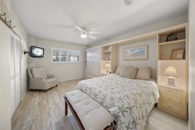 5740 MIDNIGHT PASS ROAD 104F, Sarasota, FL 34242