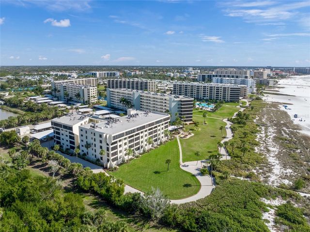 5740 MIDNIGHT PASS ROAD 104F, Sarasota, FL 34242