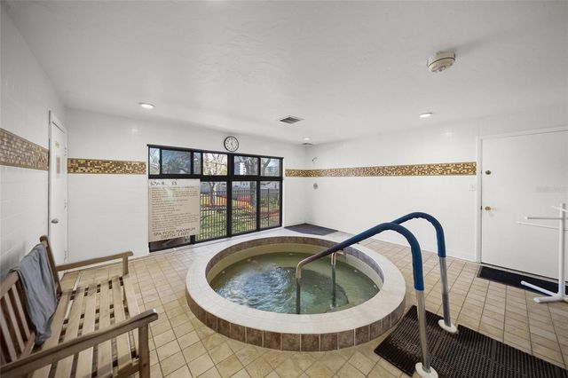 5740 MIDNIGHT PASS ROAD 104F, Sarasota, FL 34242