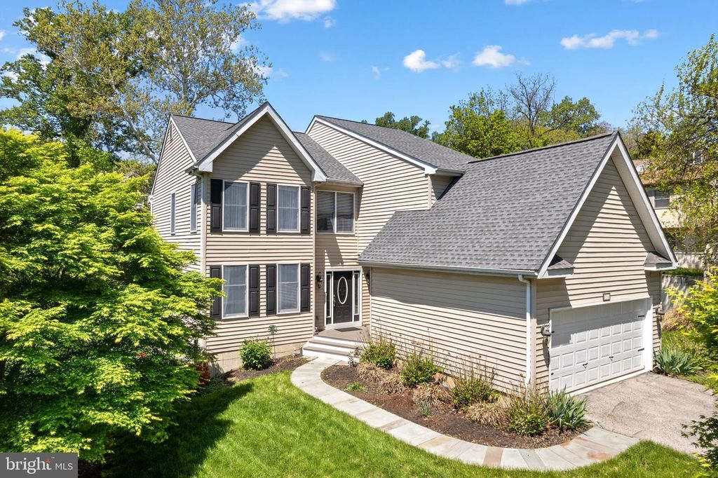 1711 POWDER MILL LN, Wynnewood, PA 19096