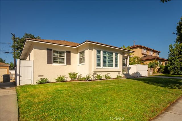 5037 Faust, Lakewood, CA 90713
