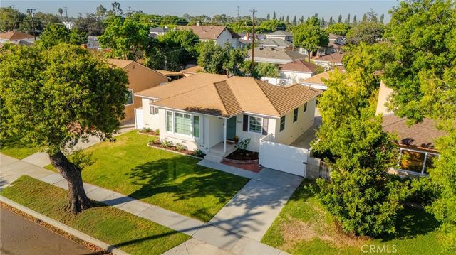 5037 Faust, Lakewood, CA 90713