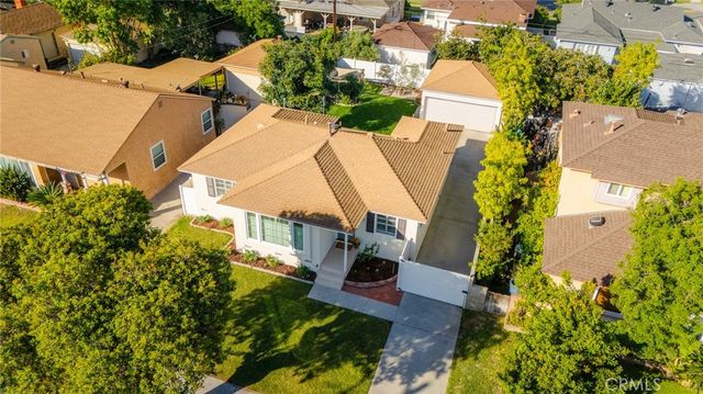 5037 Faust, Lakewood, CA 90713