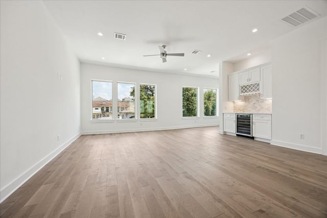 1607 Roy Street, Houston, TX 77007