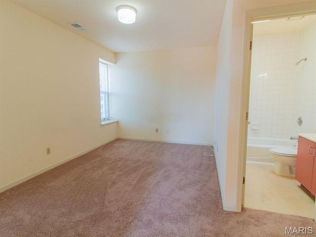 2328 S 9th Street, St Louis, MO 63104
