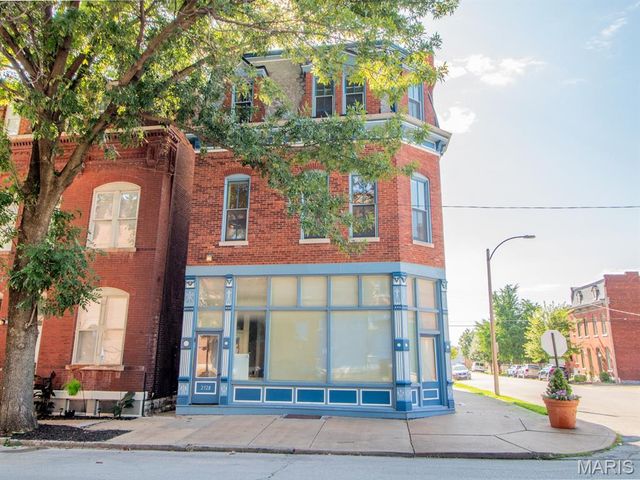 2328 S 9th Street, St Louis, MO 63104