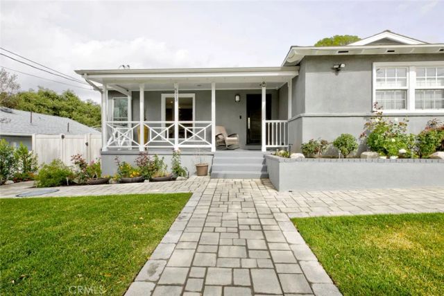 6911 Valmont Street, Tujunga, CA 91042