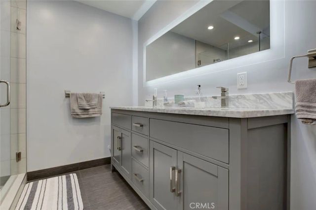 6911 Valmont Street, Tujunga, CA 91042