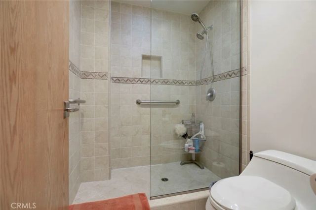 6911 Valmont Street, Tujunga, CA 91042