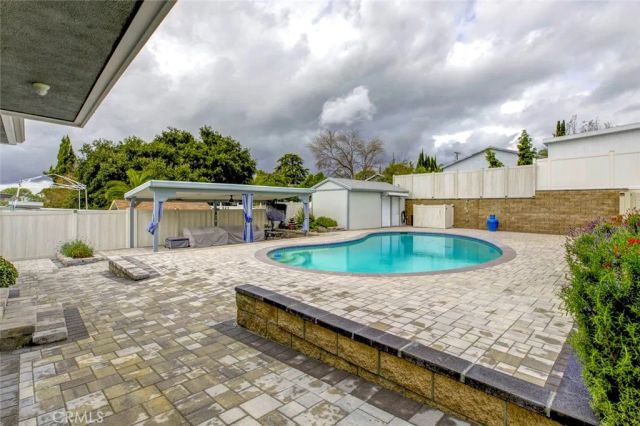 6911 Valmont Street, Tujunga, CA 91042